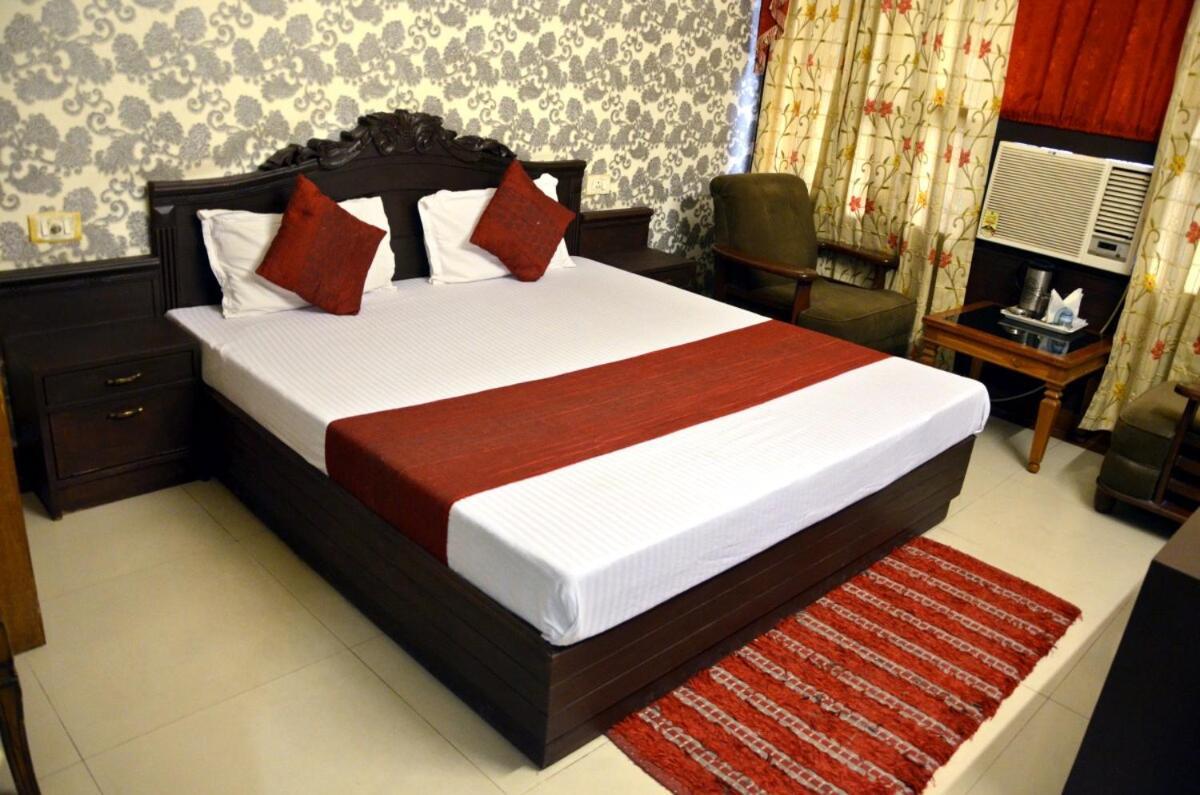 Hotel City Paradise Chandigarh Exterior photo